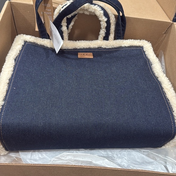 AUTHENTIC TelfarX UGG Colab - Picture 3 of 3